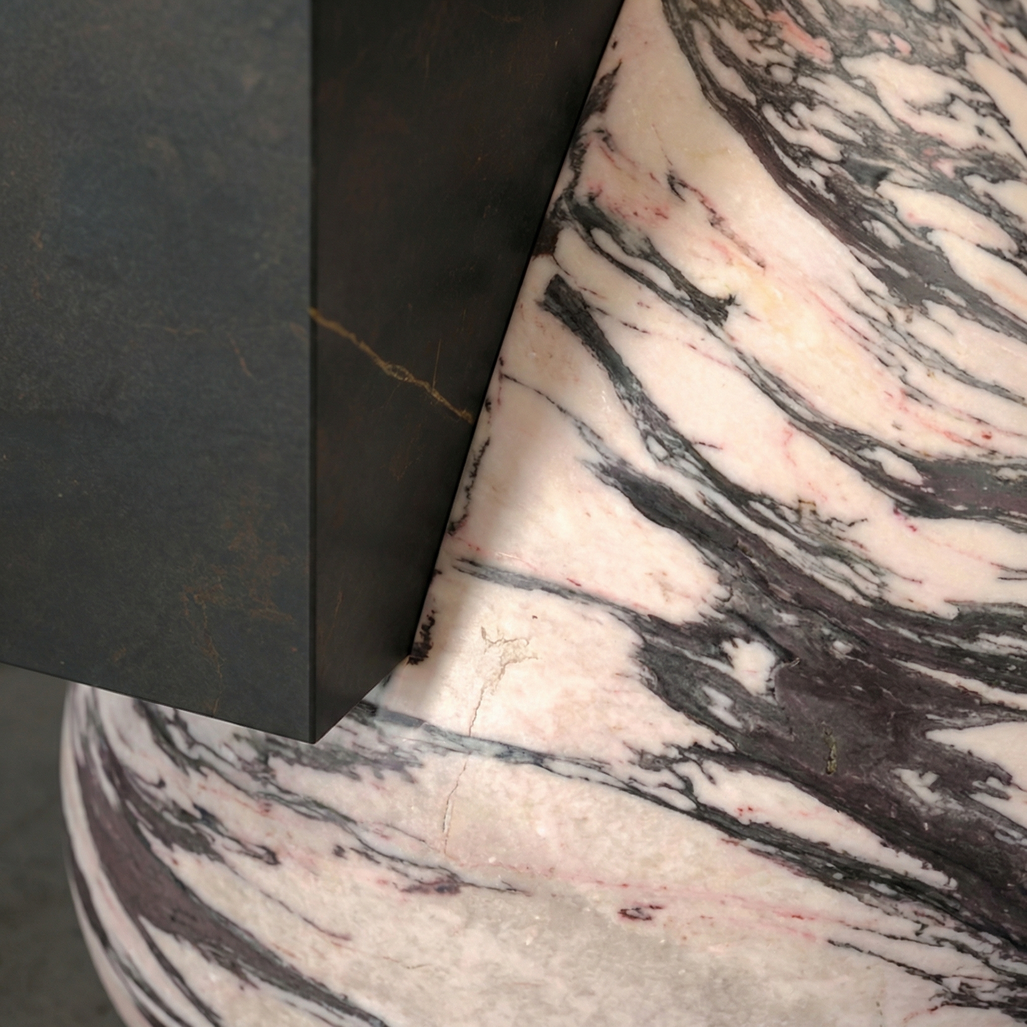 Marble veining detail