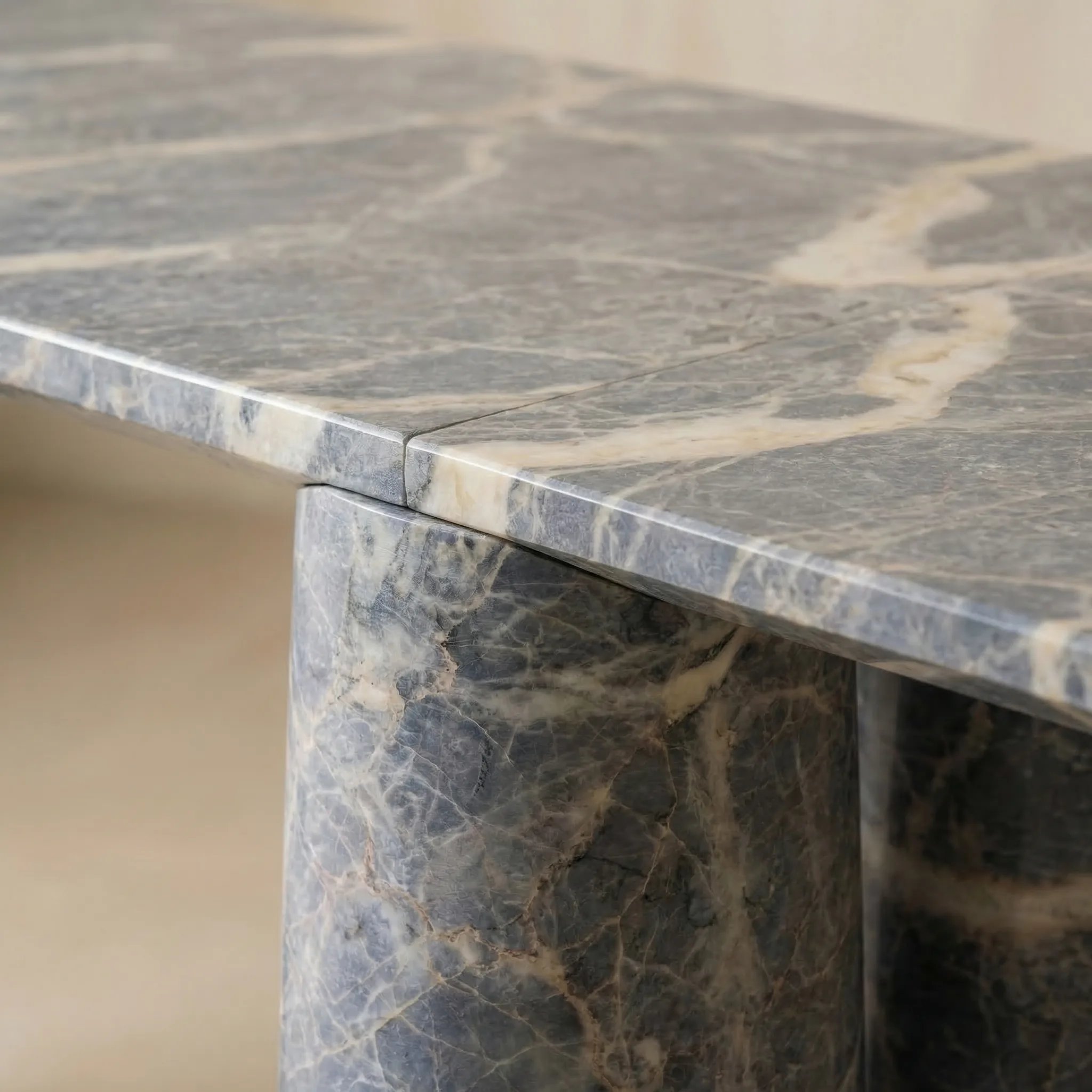 Levante surface detail