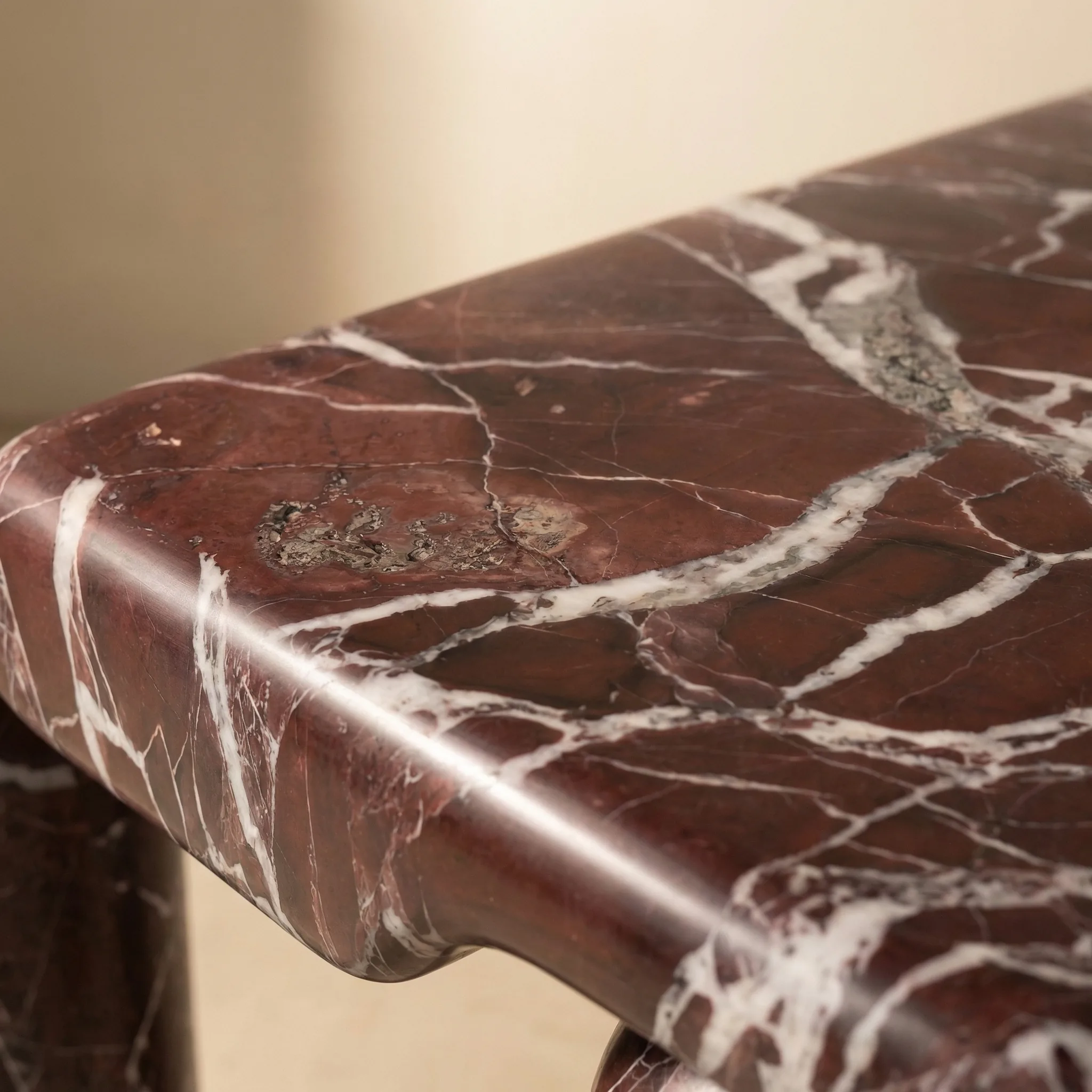 Voluta stone surface detail