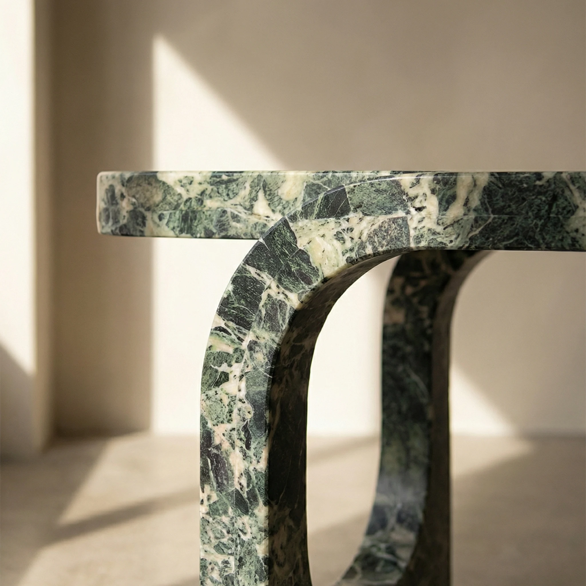 The central crease — where two planes meet