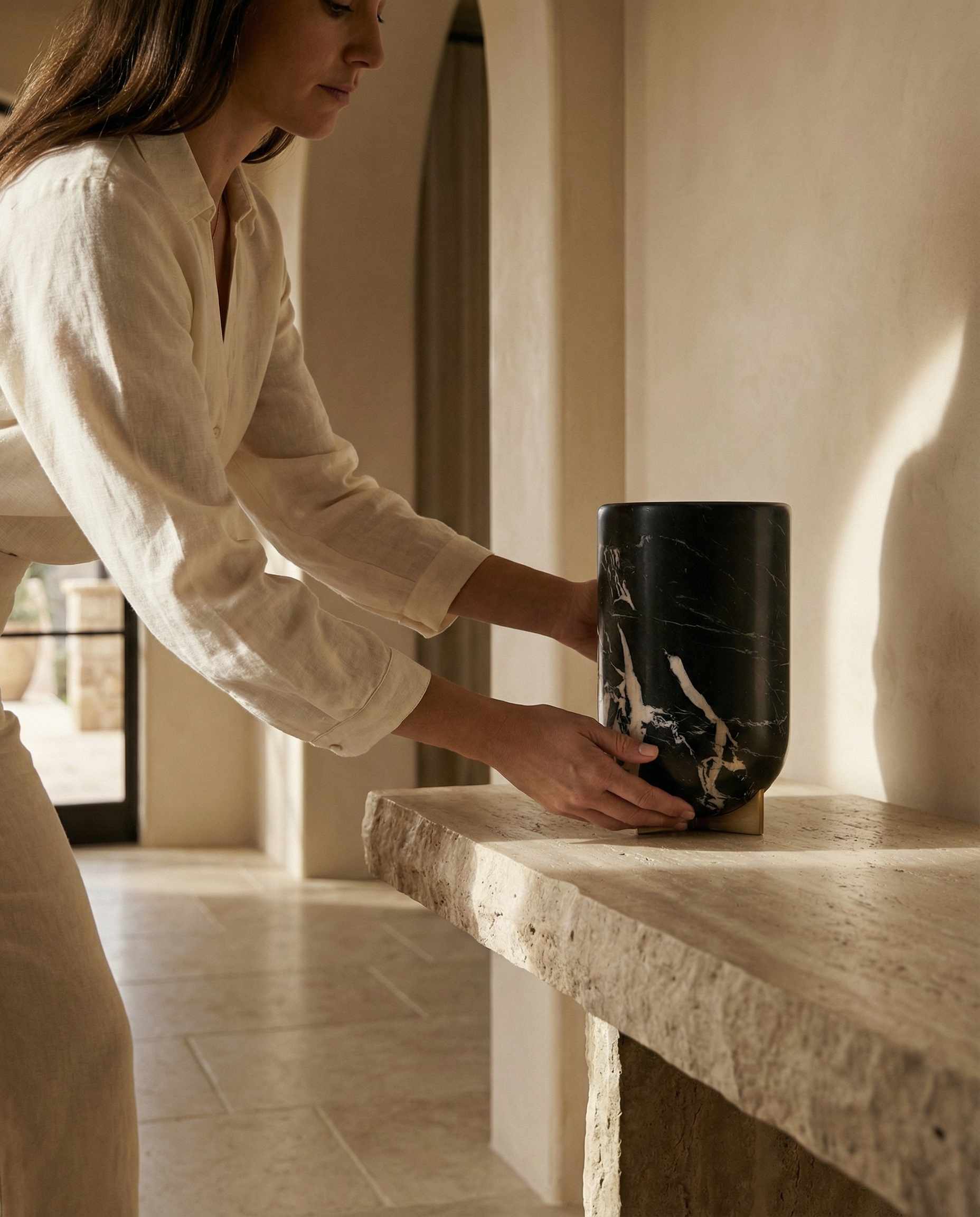 Doge Small vase — scale reference