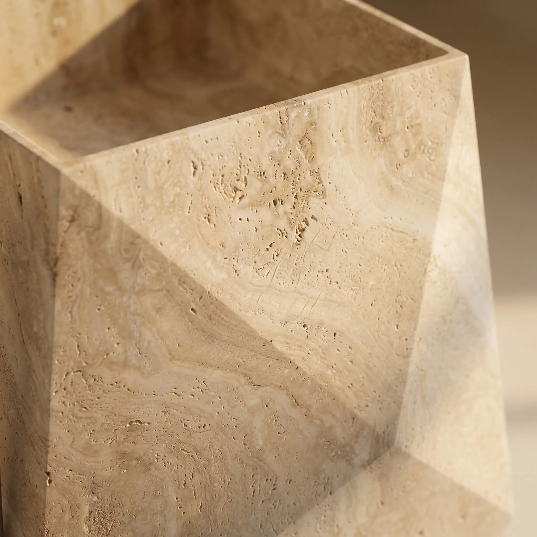 Punta High marble veining