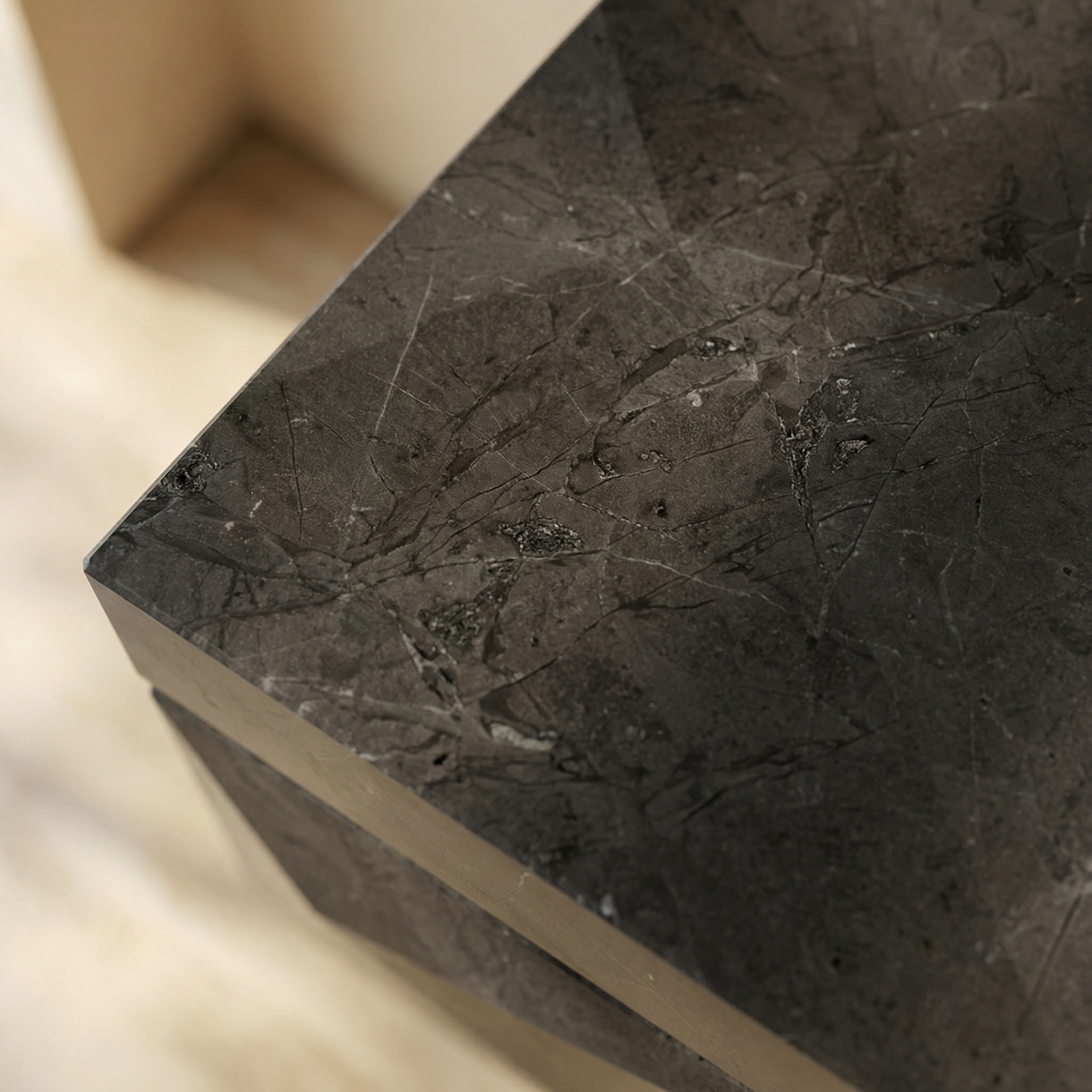 Calacatta veining detail