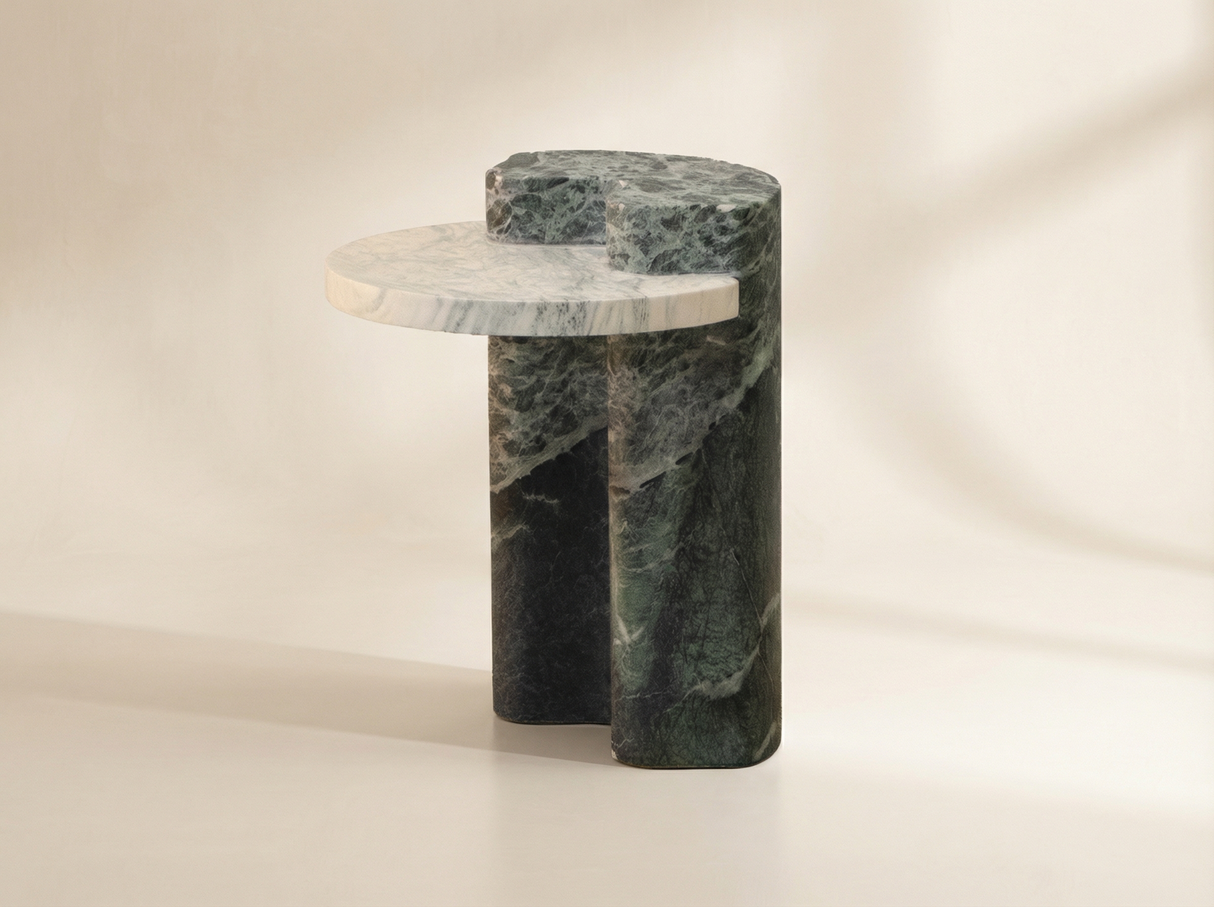 Lavanche table in Calacatta Gold marble, studio view